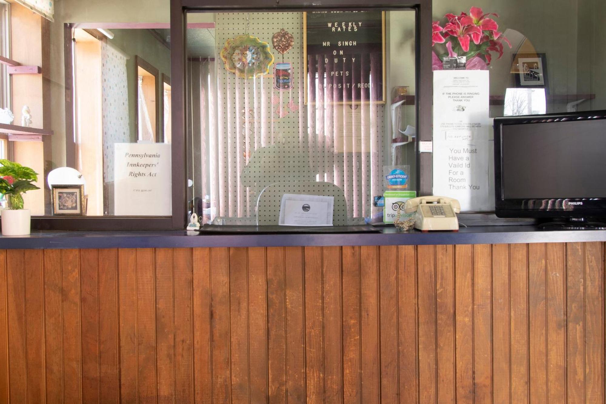 Oyo Hotel Wilkes-Barre East Экстерьер фото